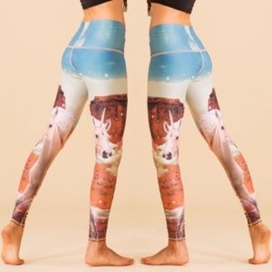Teeki Unicorn Wrangler Hot Print Legging Small